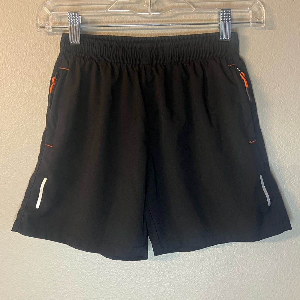 👦 BUNDLE Boy’s 10-12 4 Pairs Athletic Shorts-Reflective Detail and Zip Pockets